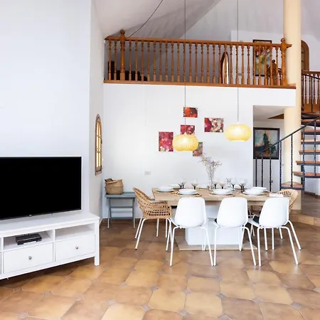 Casa Platano - Private Pool - Ocean View - Bbq - Garden - Terrace - Free Wifi - Child & Pet-friendly - 4 Bedrooms - 8 People * Poris de Abona