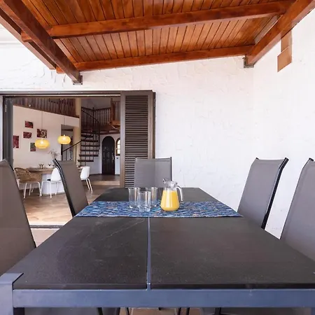 Villa Casa Platano - Private Pool - Ocean View - Bbq - Garden - Terrace - Free Wifi - Child & Pet-friendly - 4 Bedrooms - 8 People
