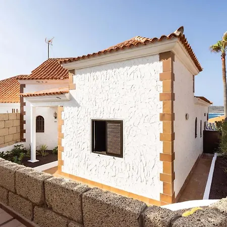 Casa Platano - Private Pool - Ocean View - Bbq - Garden - Terrace - Free Wifi - Child & Pet-friendly - 4 Bedrooms - 8 People