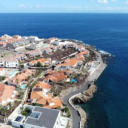 Villa Casa Platano - Private Pool - Ocean View - Bbq - Garden - Terrace - Free Wifi - Child & Pet-friendly - 4 Bedrooms - 8 People Poris de Abona