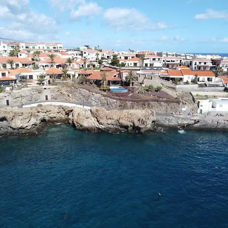 Casa Platano - Private Pool - Ocean View - Bbq - Garden - Terrace - Free Wifi - Child & Pet-friendly - 4 Bedrooms - 8 People Villa *