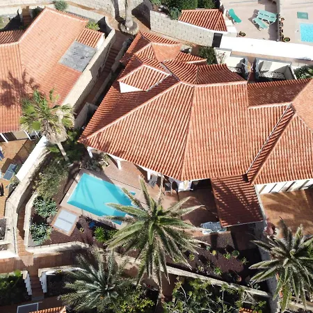Casa Platano - Private Pool - Ocean View - Bbq - Garden - Terrace - Free Wifi - Child & Pet-friendly - 4 Bedrooms - 8 People *